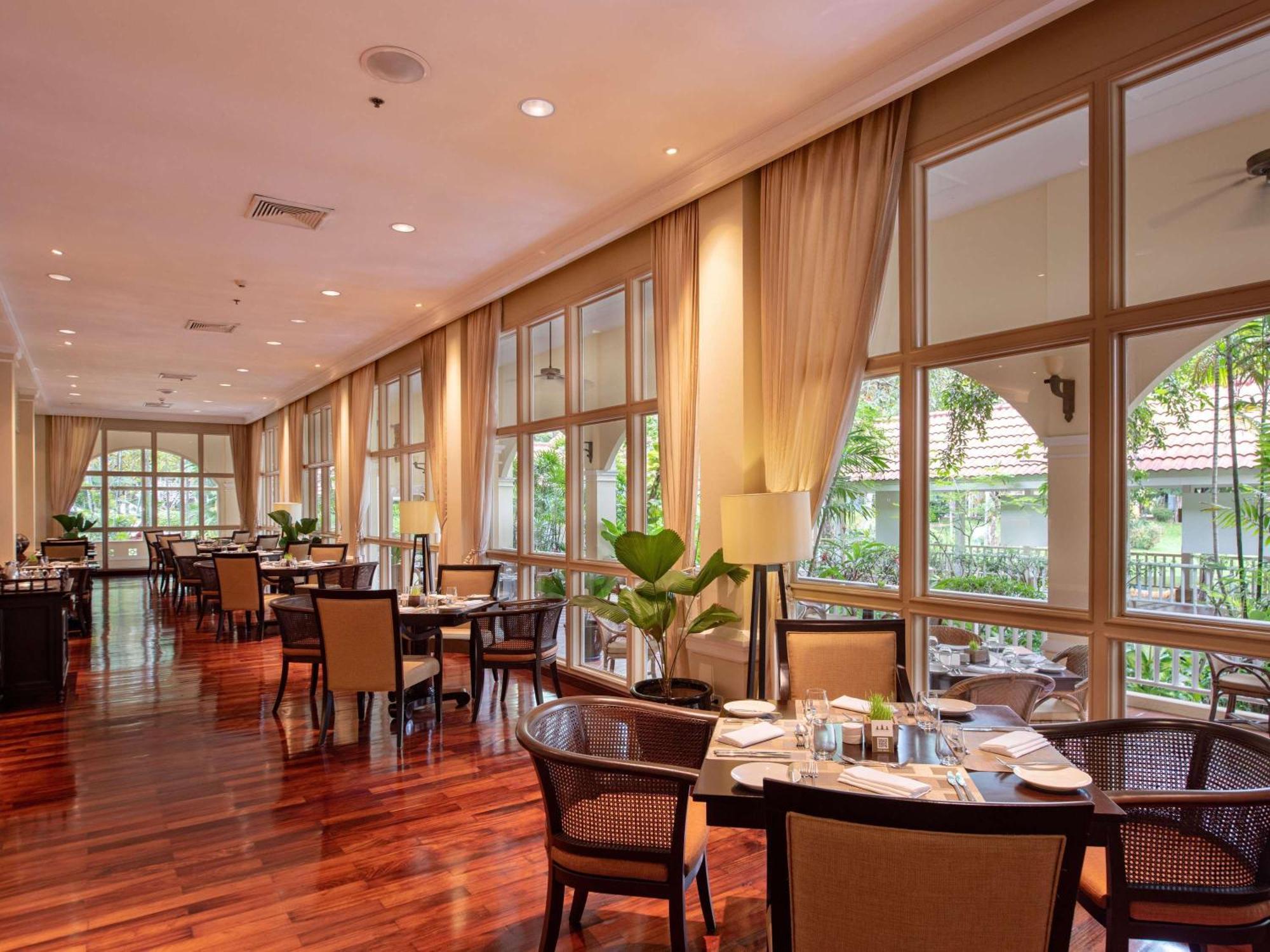 Sofitel Angkor Phokeethra Golf & Spa Resort Siem Reap Exterior foto